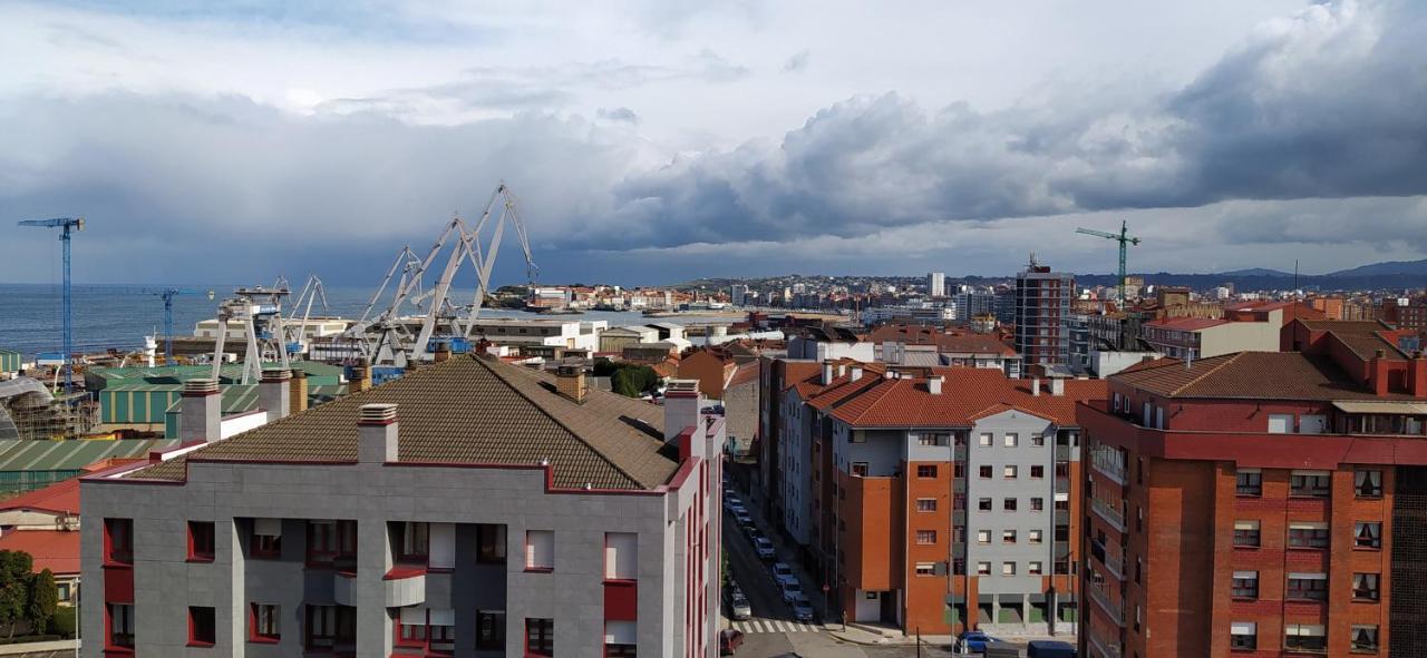 Alojamiento En Playa Del Arbeyal Gijón Exterior foto
